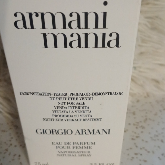 Giorgio Armani Mania Eau de Parfum - Picture 2 of 2